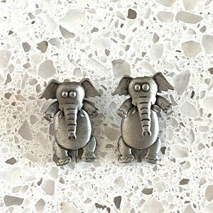 Jonette JJ 3D Swiveling Elephant Head Earrings